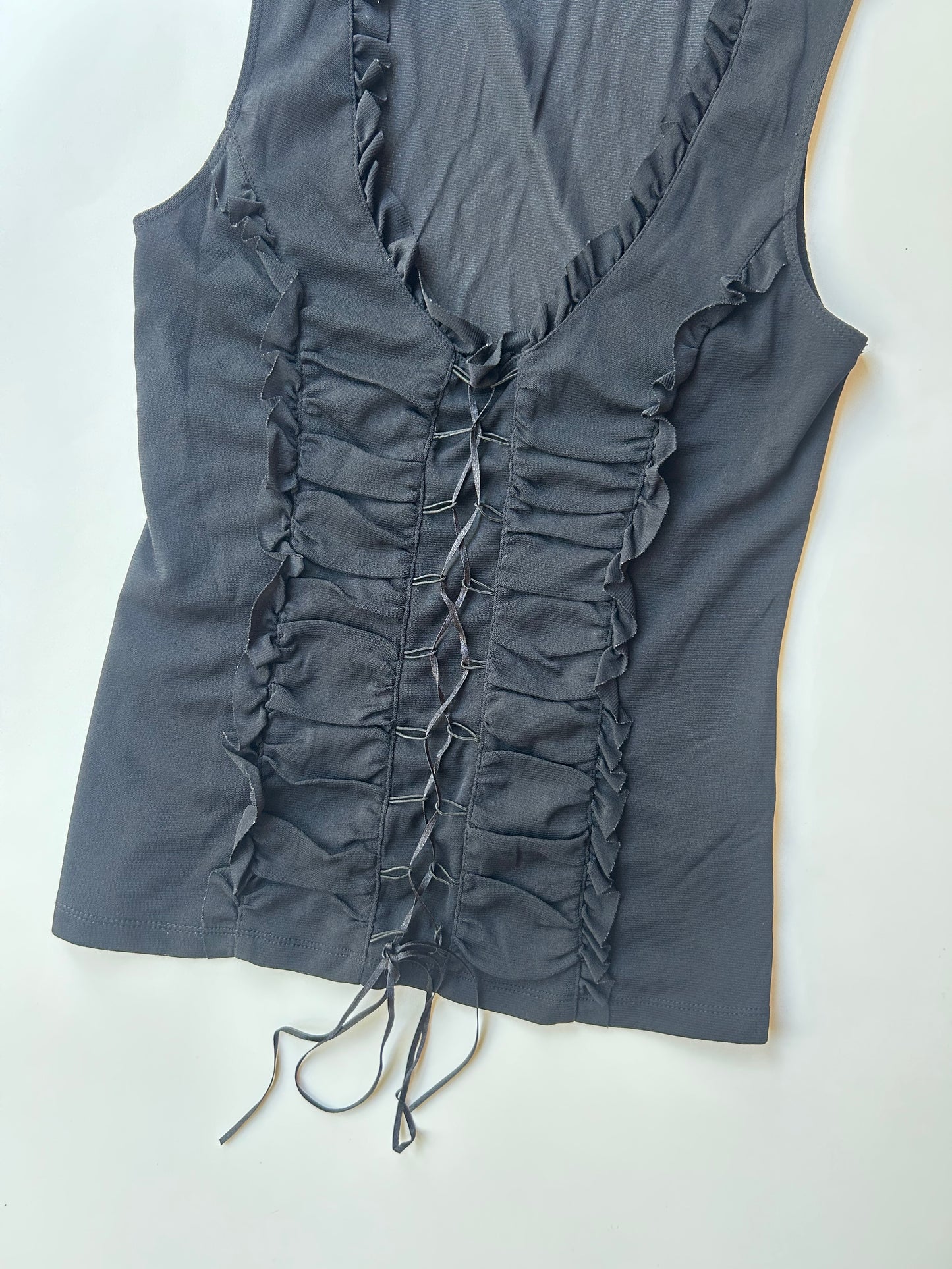 90s Lace Up Ruffle Top ✮ Size XS-M