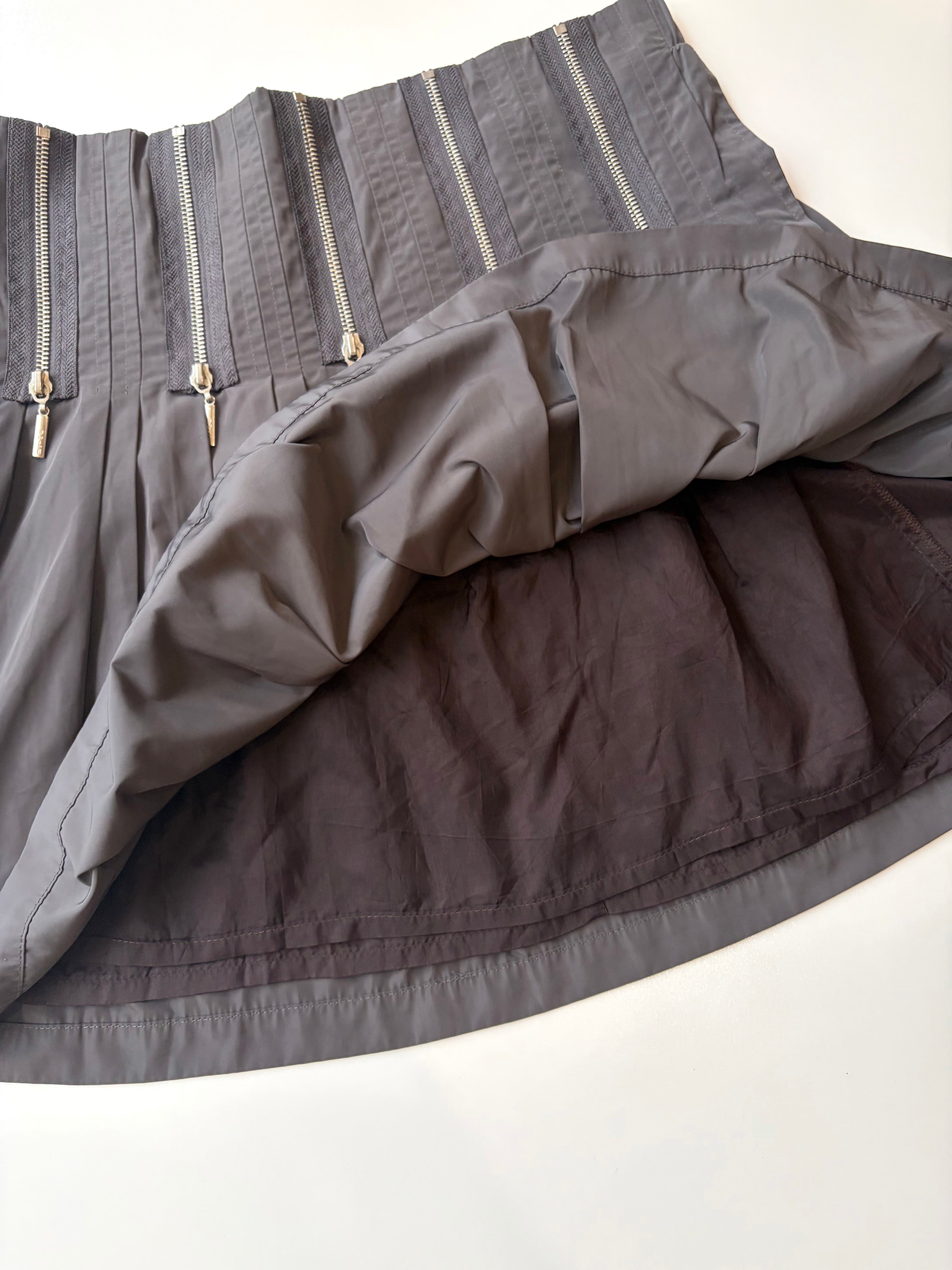 Pleated Zipper Skirt ✮ Size 10-12*