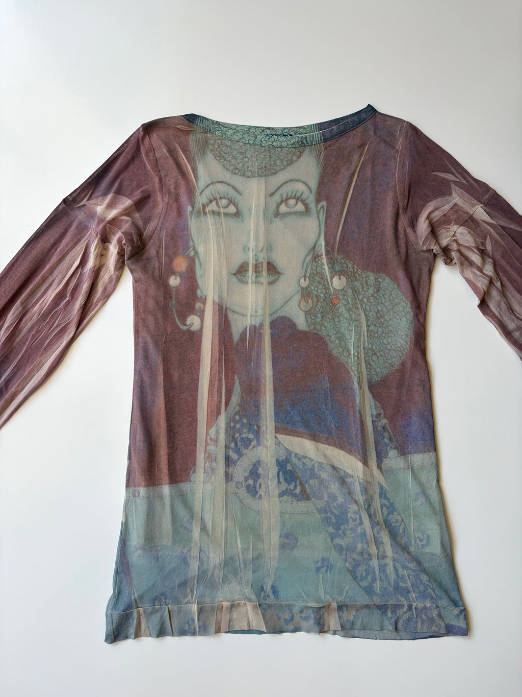 Rare Italian 90s Graphic Top ✮ Size L