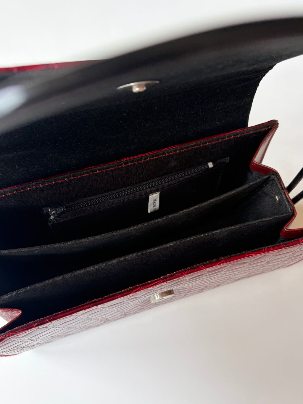 Y2K Red Faux Leather "G" Handbag