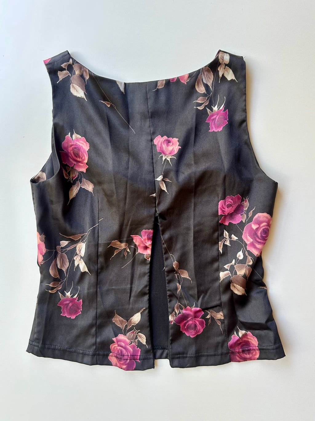 90s Rose Print Top ✮ Size 10
