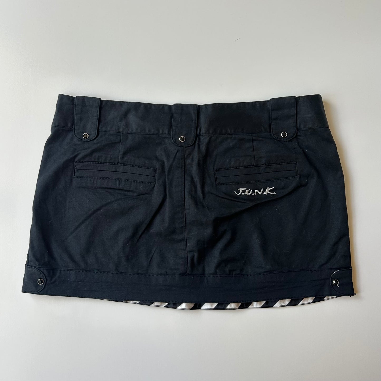 Y2K black micro mini skirt ✮ Size 6/8