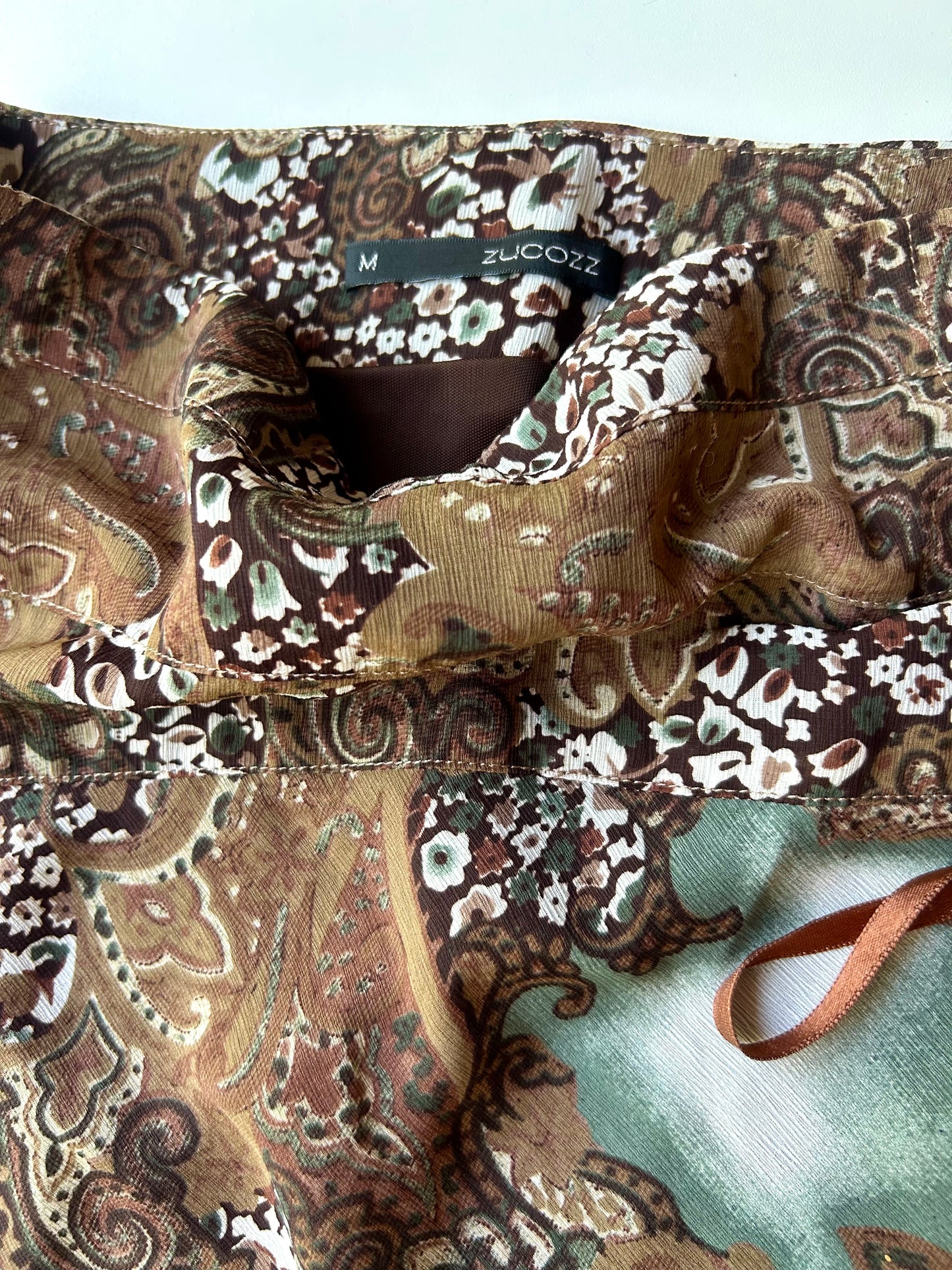 Paisley Midi Skirt ✮  Size M