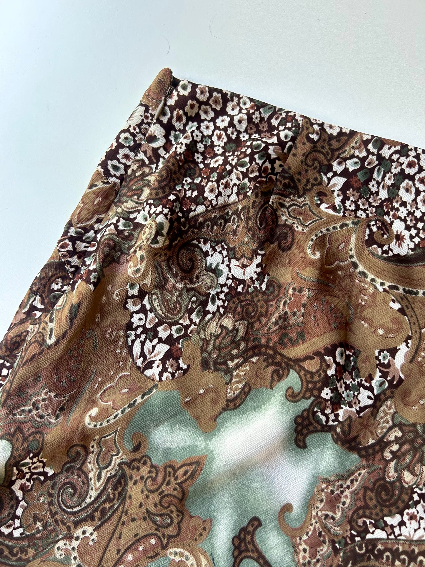 Paisley Midi Skirt ✮  Size M