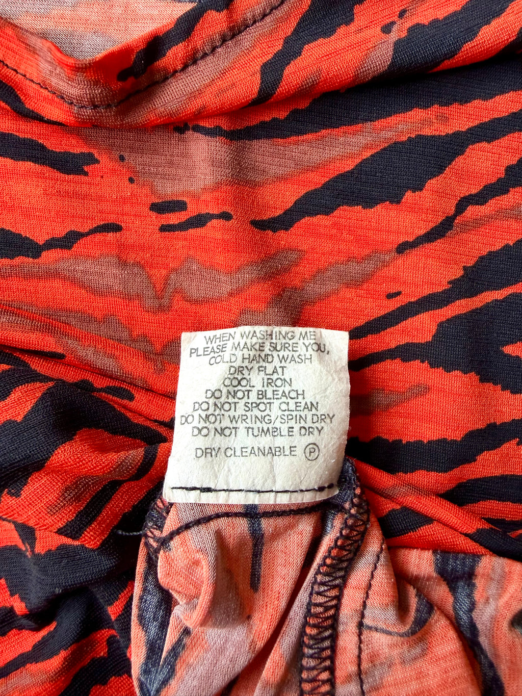 90s Red Tiger Print Sleeveless Top ✮ Size M