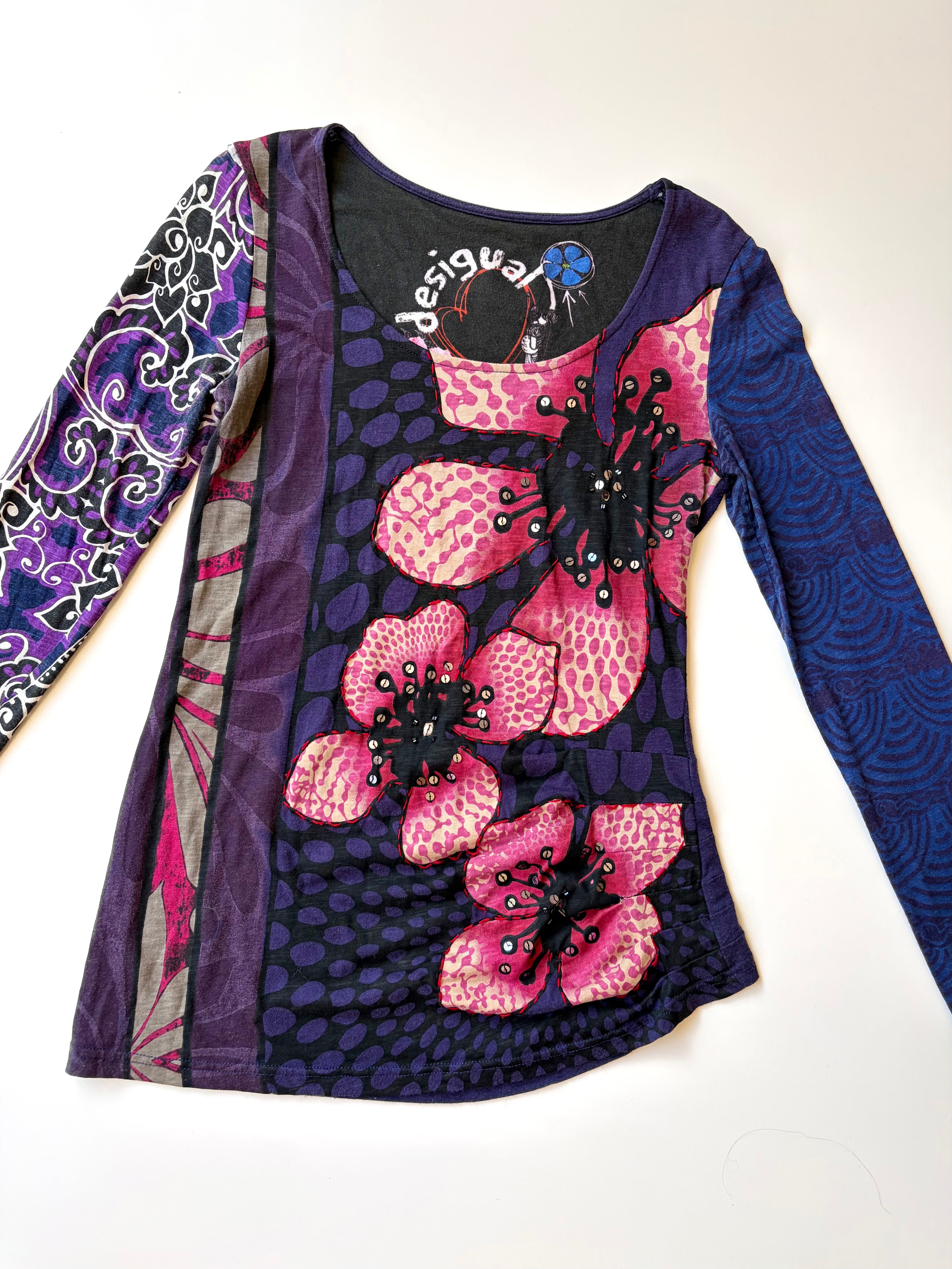 Desigual Beaded Flower Top ✮ Size M