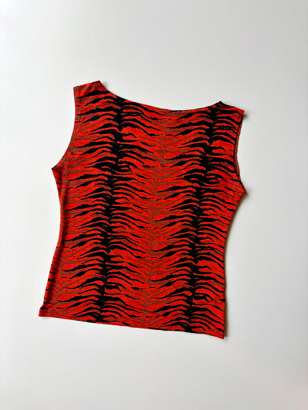 90s Red Tiger Print Sleeveless Top ✮ Size M